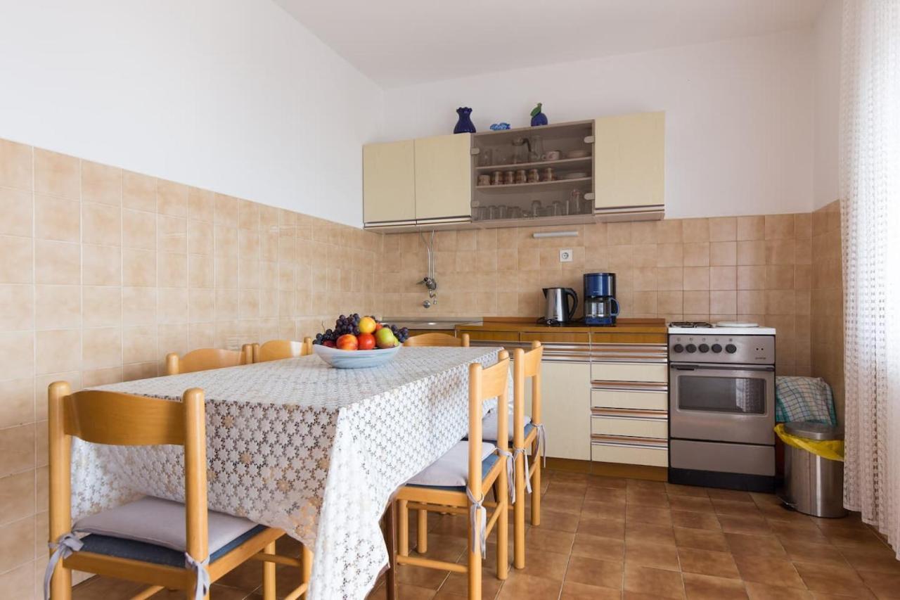 Apartments Simona Crikvenica Exterior photo
